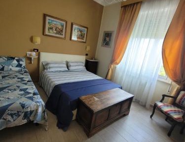Triple Room with Private External Bathroom