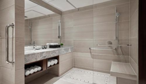 Executive King, Club level, Guest room, 1 King