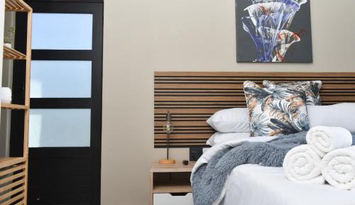 Deluxe Double Room with Shower