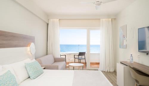 Grand Sea View Double Room (2 Adults +2 Children) 