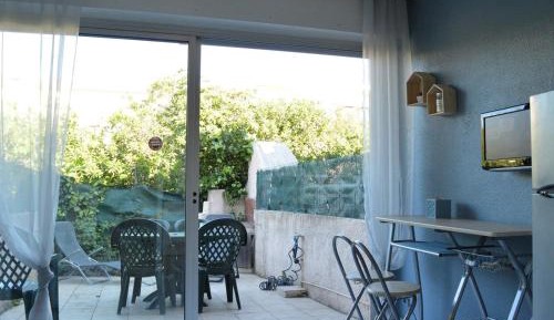 Apartment (3 Adults)
