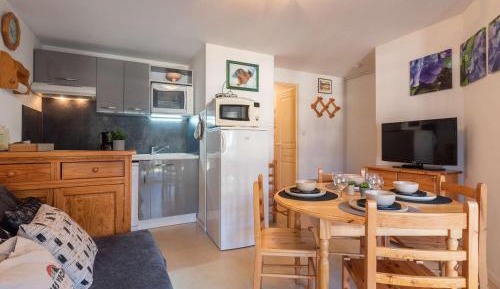 Apartment (6 Adults)