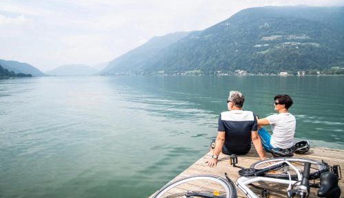 One-Bedroom Apartment with Balcony