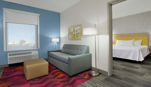 King Suite - Mobility and Hearing Access/Non-Smoking