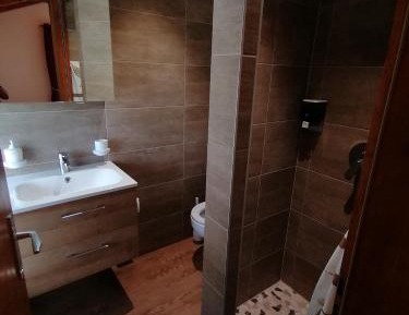 Double Room with Private External Bathroom