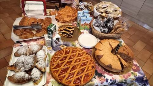 Twin Room with Private Bathroom