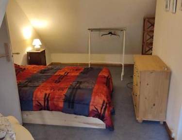 Double Room with Shared Bathroom