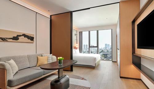 Habitat City View King Room