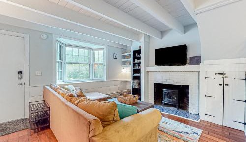 Two Bedroom Apartment 