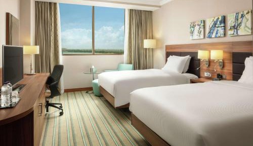 2 Twin Beds Room