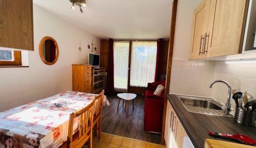 Apartment (5 Adults)