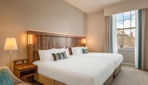 Family Room with Two Queen Beds