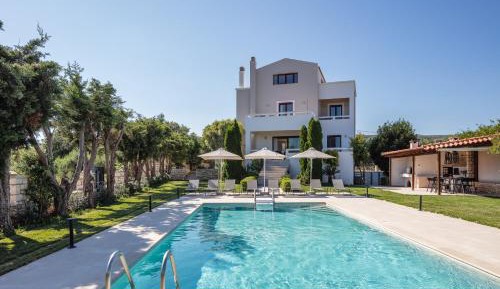 Four-Bedroom Villa with Private Pool
