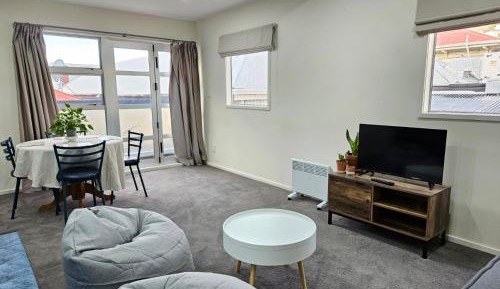 Apartment - Split Level