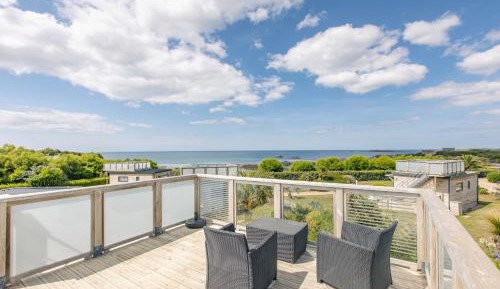 Bungalow Deluxe with Sea View, Roof Top Terrasse and Private SPA