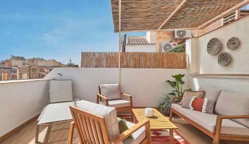 Apartment with Terrace