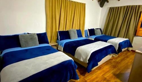 Double or Twin Room with Private Bathroom