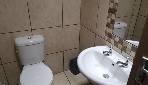 Quadruple Room with Private Bathroom