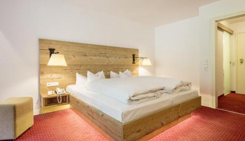 Classic Double Room - Forest Side