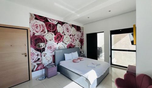 Studio with Lateral Sea View