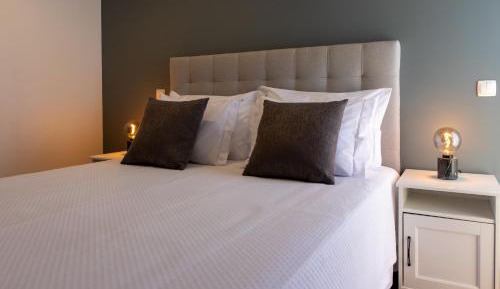 Standard Double Room with Shared Bathroom