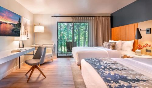 Quadruple Room with Balcony