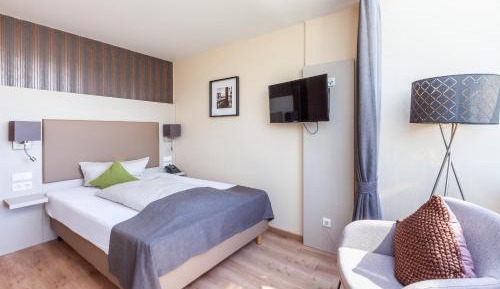 Superior Single Room