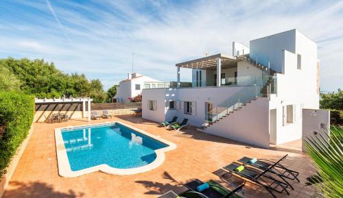 Five-Bedroom Villa