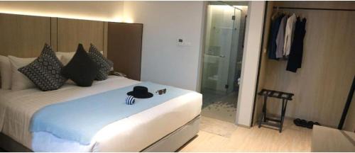 Bella B Suite