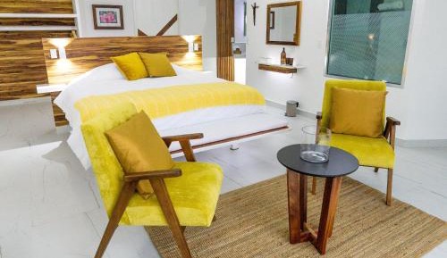 Queen Room with Balcony