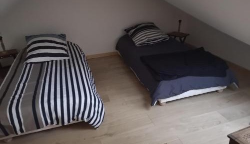 Studio - Split Level