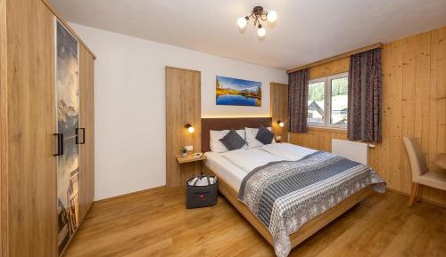 Deluxe Apartment (3 Adults)