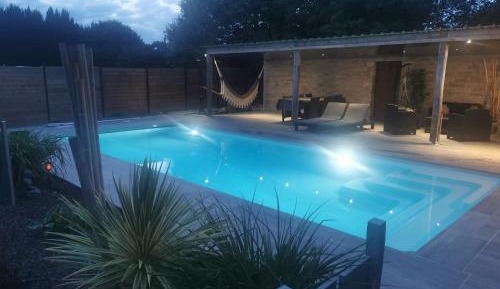 Double Room with Pool View