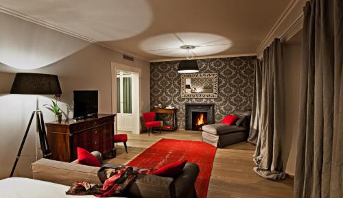 Deluxe Double Room with Garden View