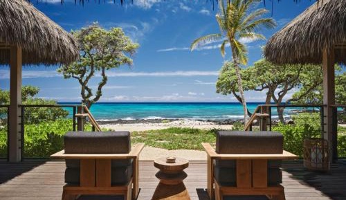 Beach Front One Bedroom Kauhale