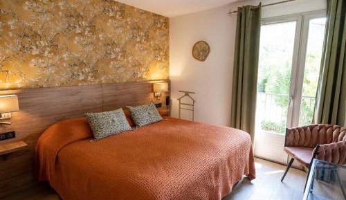  Double Room with King Size Bed