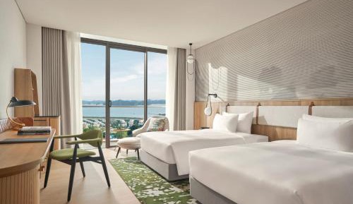 Twin Room with Balcony