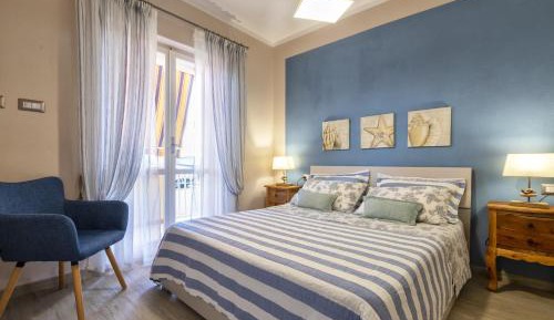 Superior One-Bedroom Apartment with Balcony