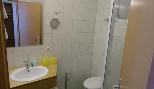 Standard Room with Two Single Beds