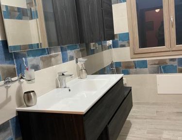 Double or Twin Room with Shared Bathroom