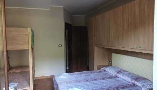 Triple Room with Private Bathroom