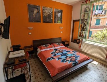 Double Room with Shared Bathroom