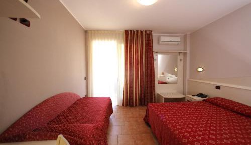 Standard Double or Twin Room with Balcony - Dependence