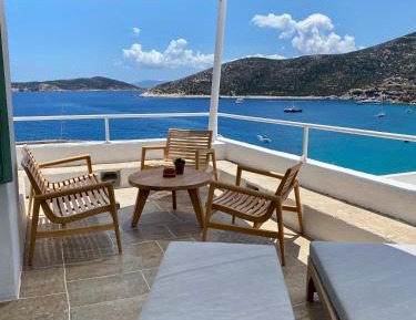 Executive Suite with Sea View