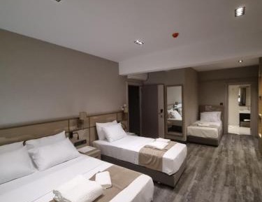 Quadruple Room with Bathroom