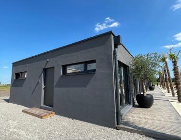 Suite with Garden View