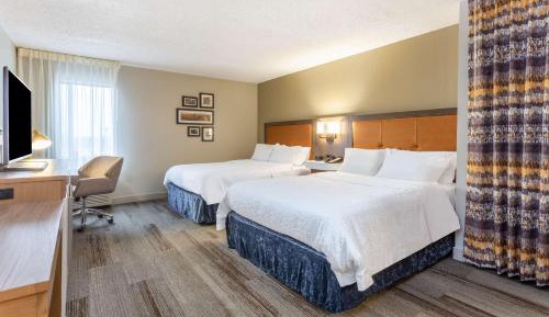 Queen Room with Two Queen Beds - Non-Smoking