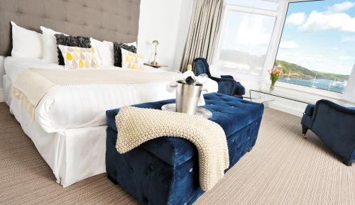 Deluxe Double or Twin Room with Sea View