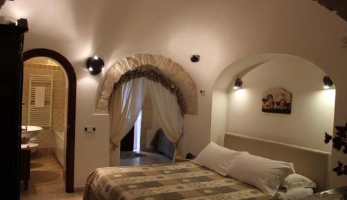 Economy Trullo (2 Adults)