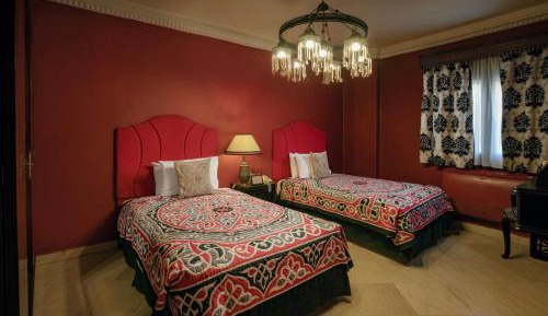 Deluxe Twin Suite